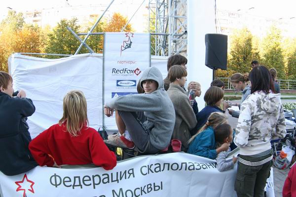 Второй этап открытого молодежного Кубка Москвы по скалолазанию на приз компании Walltopia. Итоги! (Скалолазание, соревнования, скорость, москва)