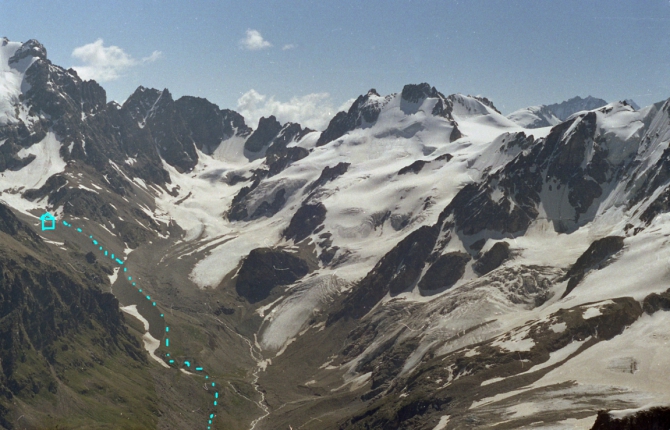 Ущелья Адырсу и Адылсу.Фото маршрутов в дополнение к описаниям (Альпинизм, уллу-тау, альпинистские маршруты)