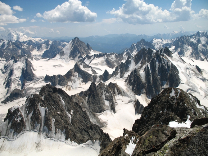 Ущелья Адырсу и Адылсу.Фото маршрутов в дополнение к описаниям (Альпинизм, уллу-тау, альпинистские маршруты)