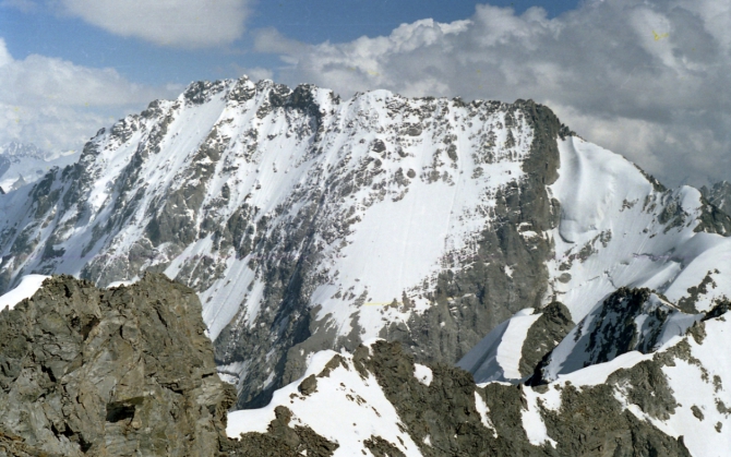 Ущелья Адырсу и Адылсу.Фото маршрутов в дополнение к описаниям (Альпинизм, уллу-тау, альпинистские маршруты)