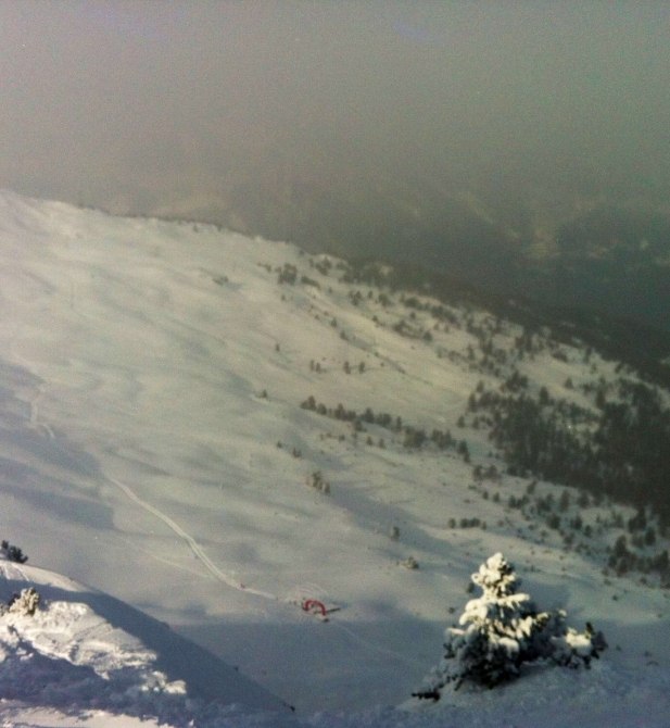 Зависнуть над пропастью (Бэккантри/Фрирайд, ilyin, gorillaenergy, halti, jonessnowboards, now, dragon, dragonalliance_russia, mrbest, ogiorus, snowboard, freeride, fwq, freerideworldtour, verbier freeride week)