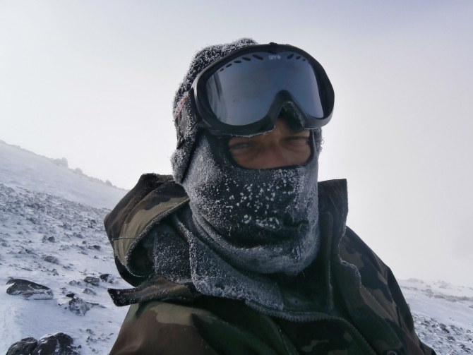 Верный друг - кавказец! (Альпинизм, эльбрус зимой, эльбрус, собака)