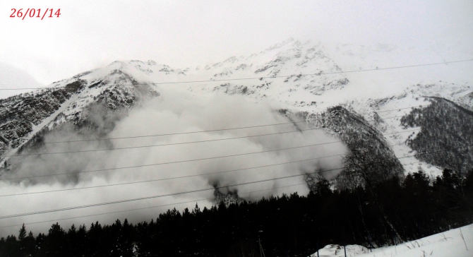 Фото крайних дней. (Горные лыжи/Сноуборд, приэльбрусье, чегет)