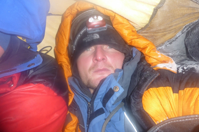 ПРИКЛЮЧЕНИЯ НА ЗИМНЕЙ УШБЕ (Альпинизм, ушба зима, столб ушбы)