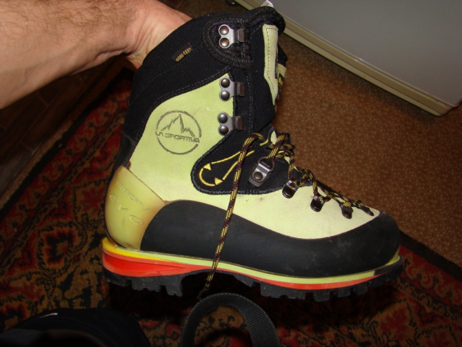 Продаются La Sportiva Nepal Evo. Размер 38. (Альпинизм, продам)