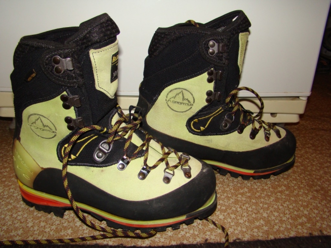Продаются La Sportiva Nepal Evo. Размер 38. (Альпинизм, продам)
