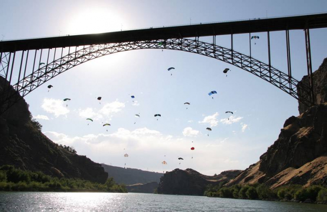 Записки одного бейсера. (BASE)