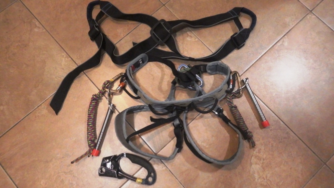 Размышления небывалого или опять про пик Ленина. Часть 1 (Альпинизм, снаряжение, физическая подготовка)