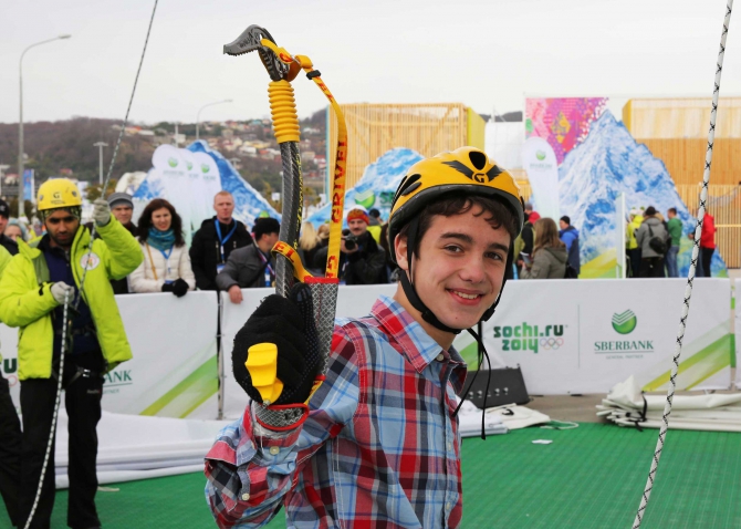 Фестиваль ледолазания в Сочи. Обновлено! (Ледолазание/drytoolling, ледолазание, сосулька)