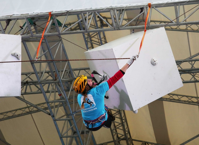 Фестиваль ледолазания в Сочи. Обновлено! (Ледолазание/drytoolling, ледолазание, сосулька)