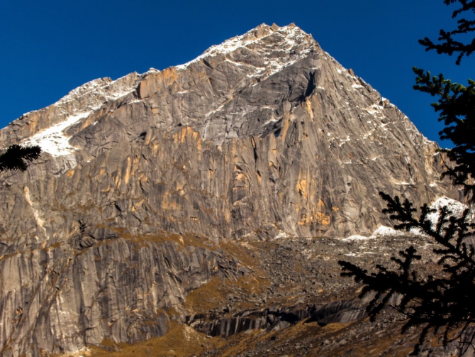 Piolets d’Or 2014. Супер-список восхождений 2013 года (Альпинизм, события, горы, золотой ледоруб, экспедиции, награды, курмайор, piolets d'or, крутые, восхождения 2013 года)