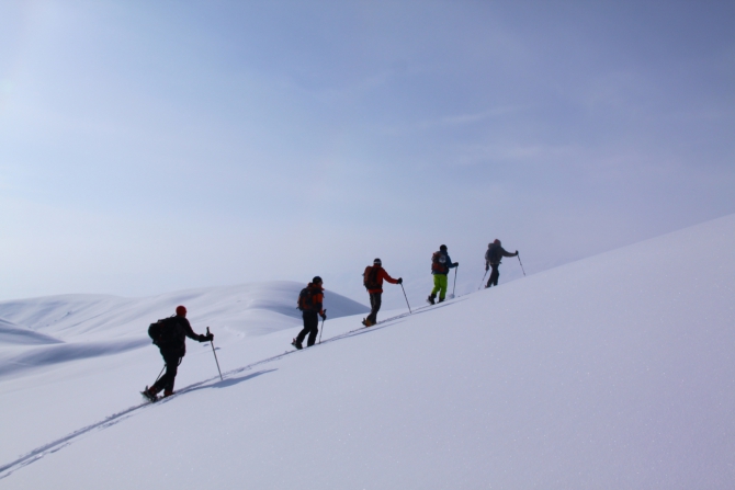 Школа Гидов. Киргизия. Сусамыр. (Бэккантри/Фрирайд, kmga, ски-тур)