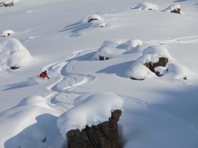 Школа Гидов. Киргизия. Сусамыр. (Бэккантри/Фрирайд, kmga, ски-тур)