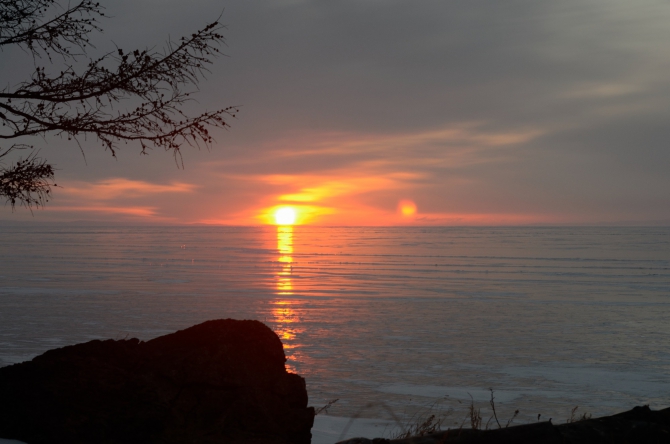 Рассказ о велосипедном походе по льду Байкала на скользкой резине. (Альпинизм, велопоход, лед, скользкая резина, евтюхин, кузьмин, лучший во вселенной зеленоградский альпклуб)