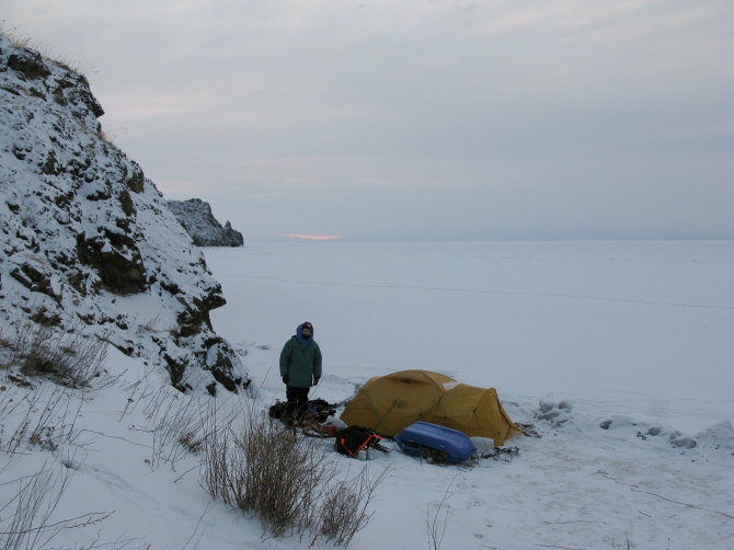 Рассказ о велосипедном походе по льду Байкала на скользкой резине. (Альпинизм, велопоход, лед, скользкая резина, евтюхин, кузьмин, лучший во вселенной зеленоградский альпклуб)