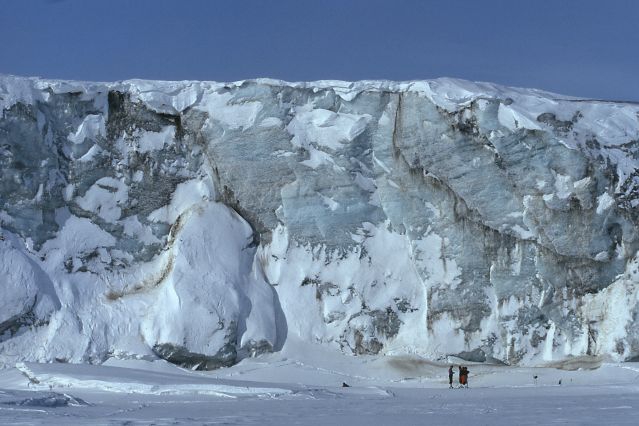 Шпицберген. Романтика полярников (Альпинизм, ice climbing fest-contest, интервью с участниками)