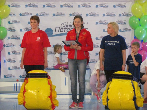 Алина Гайдамакина: дебют в роли ТВ-ведущей (Скалолазание, приз памяти е.абалакова, мама, папа, я - спортивная семья, танцы со звездами, большие гонки, ледниковый период, анастасия клочкова, санкт-петербург, тюменская область, красноярск, кубок россии, дмитрий нагиев, скорость)