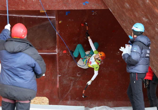 Уфа-2014. Кубок мира достался нашим! (Ледолазание/drytoolling, ледолазание, лед, ice wc, uiaa, россия, максим томилов, мария толоконина)