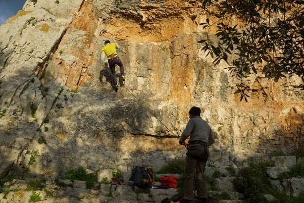 Понятия "наоборот". Денис Урубко (Скалолазание, италия, скалы, скалолазание)