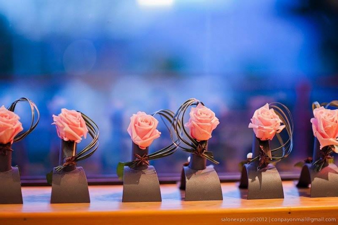 От имени и по поручению мужчин... да просто - с весной!