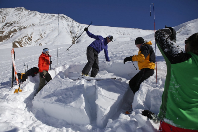 8-дневный лавинный курс в Гудаури / лавинный модуль RMGA (фоторепорт, Бэккантри/Фрирайд, грузия, caa, лавинные курсы, обучение, школа гидов, алекс кузмицкий, федор фарберов, сергей веденин, григорий минцев, андрей волков)