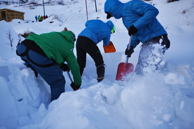 8-дневный лавинный курс в Гудаури / лавинный модуль RMGA (фоторепорт, Бэккантри/Фрирайд, грузия, caa, лавинные курсы, обучение, школа гидов, алекс кузмицкий, федор фарберов, сергей веденин, григорий минцев, андрей волков)
