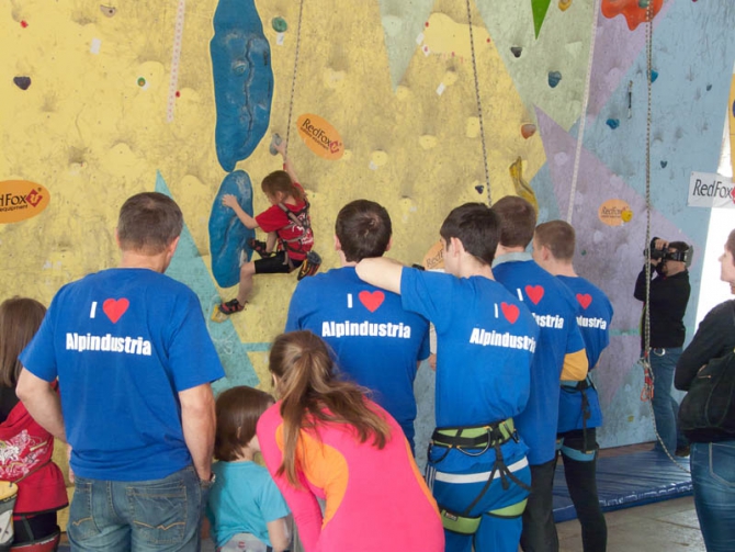 Юношеские соревнования в Краснодаре (Скалолазание, стремление краснодар)