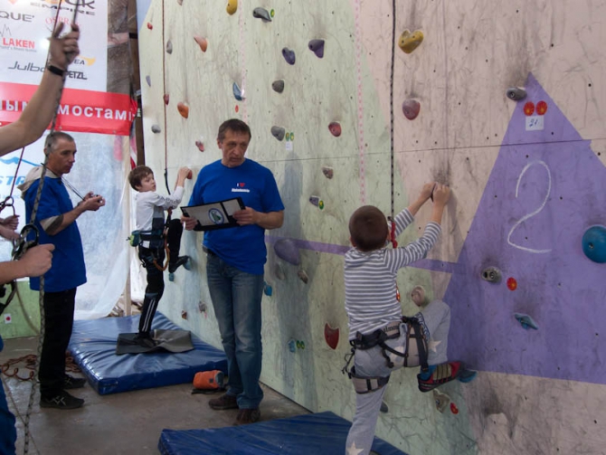 Юношеские соревнования в Краснодаре (Скалолазание, стремление краснодар)