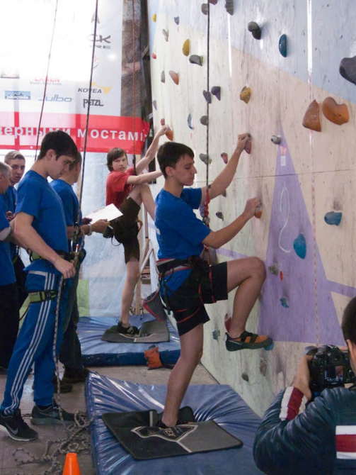 Юношеские соревнования в Краснодаре (Скалолазание, стремление краснодар)