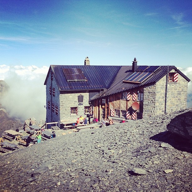 Хайкинг по Швейцарии "дикарем" (Горный туризм, альпы, швейцария, треккинг)