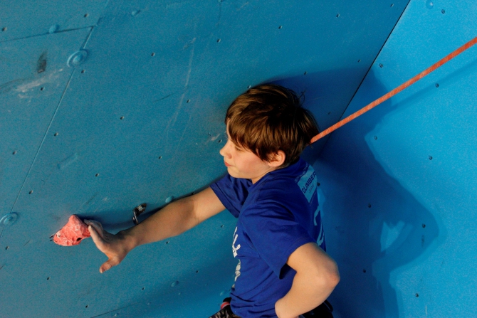В Магнитогорске прошли чемпионат и первенство Челябинской области по скалолазанию (Скалолазание, скалолазание, новый скалодром, чемпионат челябинской области)