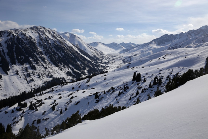 «Бесснежный» Каракол / ски-тур и бэккантри в Киргизии 2014 (Бэккантри/Фрирайд, snow sense, алекс кузмицкий, фрирайд, пржевальск, фрирайд-школа, киргизия, скитур, минигид)