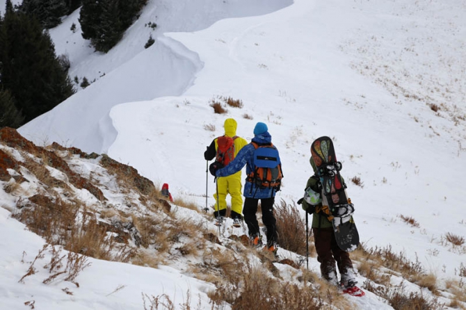 «Бесснежный» Каракол / ски-тур и бэккантри в Киргизии 2014 (Бэккантри/Фрирайд, snow sense, алекс кузмицкий, фрирайд, пржевальск, фрирайд-школа, киргизия, скитур, минигид)