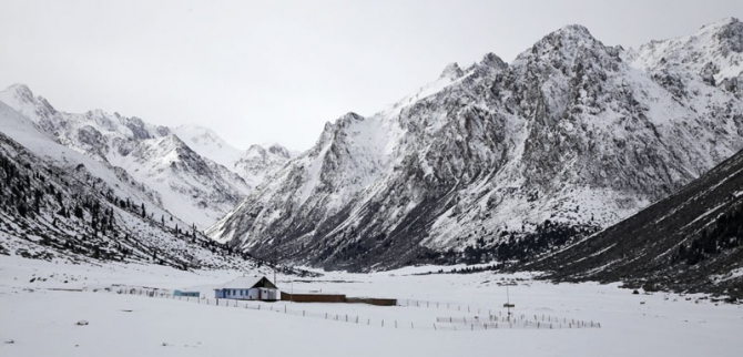 «Бесснежный» Каракол / ски-тур и бэккантри в Киргизии 2014 (Бэккантри/Фрирайд, snow sense, алекс кузмицкий, фрирайд, пржевальск, фрирайд-школа, киргизия, скитур, минигид)