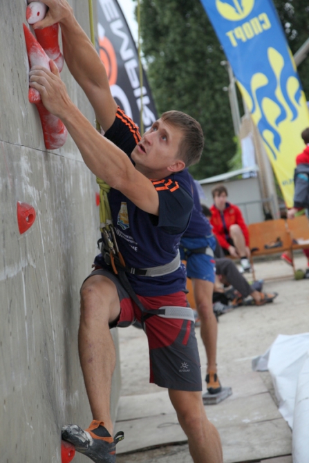 Евгений Вайцеховский: хочу найти "золотую середину" (Скалолазание, санкт-петербург, красноярск, башкортостан, шиков, хайан, даон, сергей синицын, кубок россии, кубок мира, либор хроза, жонг, кокорин, уфа, салават, москва, екатеринбург, чемпионат мира)