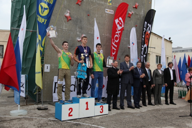 Евгений Вайцеховский: хочу найти "золотую середину" (Скалолазание, санкт-петербург, красноярск, башкортостан, шиков, хайан, даон, сергей синицын, кубок россии, кубок мира, либор хроза, жонг, кокорин, уфа, салават, москва, екатеринбург, чемпионат мира)