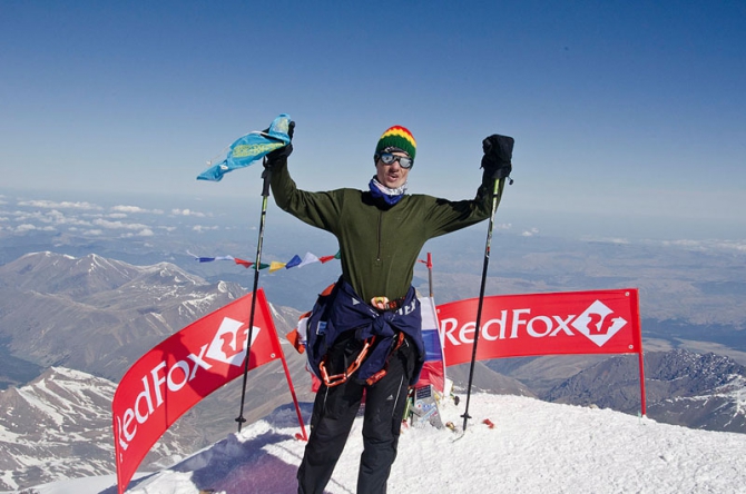 Интервью на вершине Эльбруса (Скайраннинг, red fox elbrus race, скайраннинг. эльбрус)