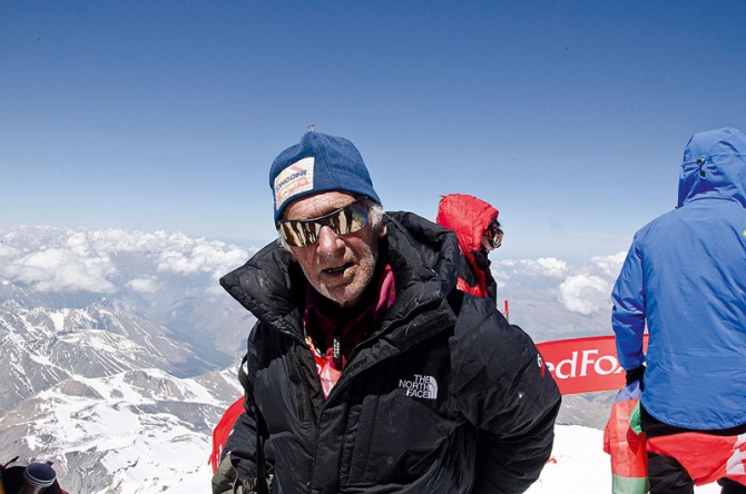 Интервью на вершине Эльбруса (Скайраннинг, red fox elbrus race, скайраннинг. эльбрус)