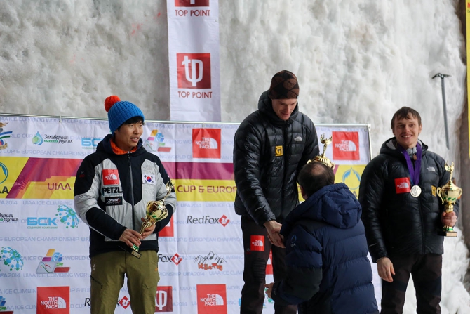 Кубок мира в Уфе. Продолжение темы - интервью (Ледолазание/drytoolling, парк хейонг, надежда галлямова, максим томилов, ice wc, мария толоконина, уфа, россия, uiaa, лед, ледолазание)