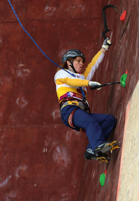 Кубок мира в Уфе. Продолжение темы - интервью (Ледолазание/drytoolling, парк хейонг, надежда галлямова, максим томилов, ice wc, мария толоконина, уфа, россия, uiaa, лед, ледолазание)