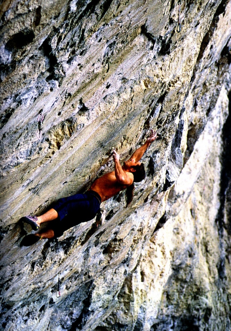 Страх нам не враг, сделай его своим другом! Алекс Хубер (Скалолазание, bigwall, слайд-шоу, крутые, алекс хубер в москве, bigwall masters, александр хубер, коммунист)