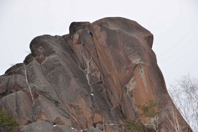 Красноярские Столбы - "ИТО must go on!" (Альпинизм, тд абалаковский, марина попова, школа ито на столбах, денис прокофьев, нпф баск, красноярцы)