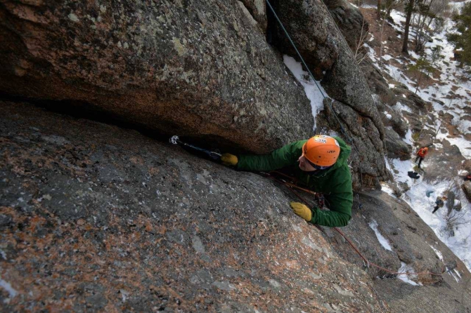 Красноярские Столбы - "ИТО must go on!" (Альпинизм, тд абалаковский, марина попова, школа ито на столбах, денис прокофьев, нпф баск, красноярцы)