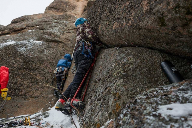 Красноярские Столбы - "ИТО must go on!" (Альпинизм, тд абалаковский, марина попова, школа ито на столбах, денис прокофьев, нпф баск, красноярцы)