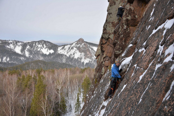 Красноярские Столбы - "ИТО must go on!" (Альпинизм, тд абалаковский, марина попова, школа ито на столбах, денис прокофьев, нпф баск, красноярцы)