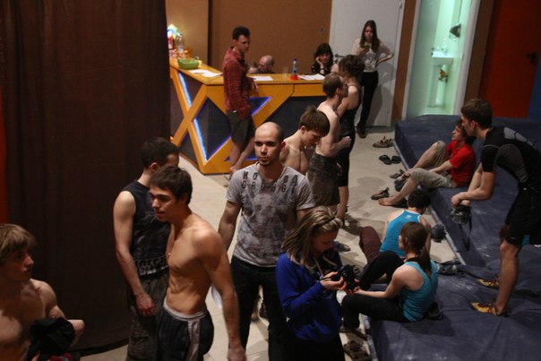 Итоги боулдерингово фестиваля On the start (Скалолазание, скалодром x8, авиамотоная, трк "спортex", боулдеринговый фестиваль, скалолазание)