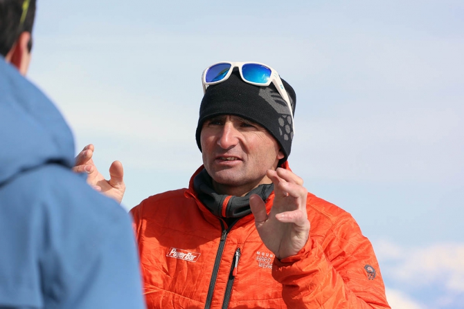 Piolets d'Or-2014. Хроника событий... (Альпинизм, события, горы, золотой ледоруб, экспедиции, награды, курмайор, крутые, восхождения 2013 года)