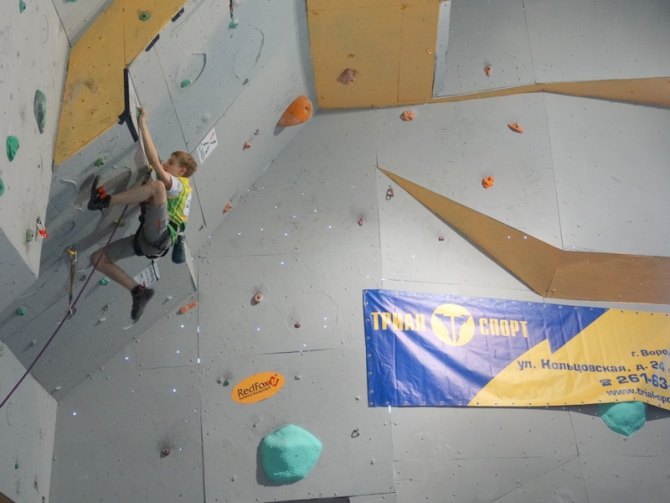 Воронеж-2014: итоги (Скалолазание, лариса бычковская, нина харитонова, елизавета иванова, роман божко, дмитрий филиппов, виктория мешкова, вадим антипов, екатерина деулина, марина бернацкая, владимир менделеевич маламид, дмитрий телепов, софья семухина, луиза емельева, алексей чертов, максим дьячков, елена маркушева, дарья кан, евгения лапшина, ирина варик, михаил черников, сергей лужецкий, первенство европы, свердловская область, любовь степанова, данил закиров, всероссийские юношеские соревнования, первенство мира, первенство россии, двоеборье, трудность, скорость, санкт-петербург, боулдеринг, скалолазание)