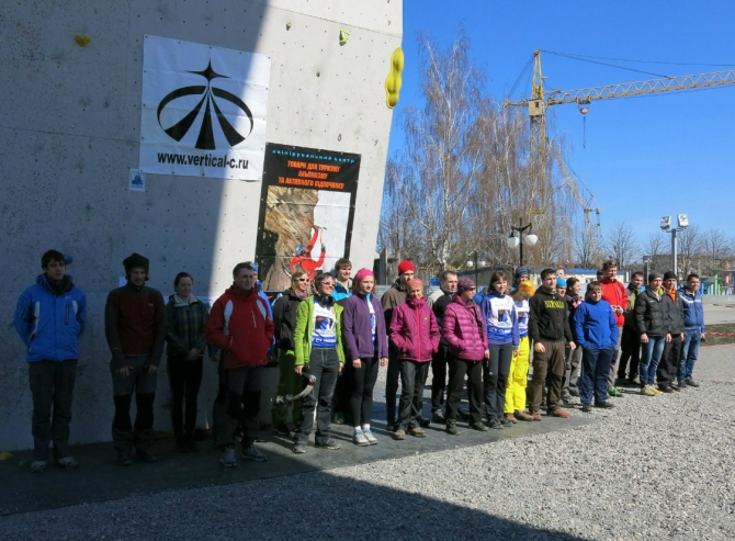 II Чемпионат Украины ФАИС по ледолазанию. Небольшой отчет. (Альпинизм, ledolaz.com, krukonogi.com)