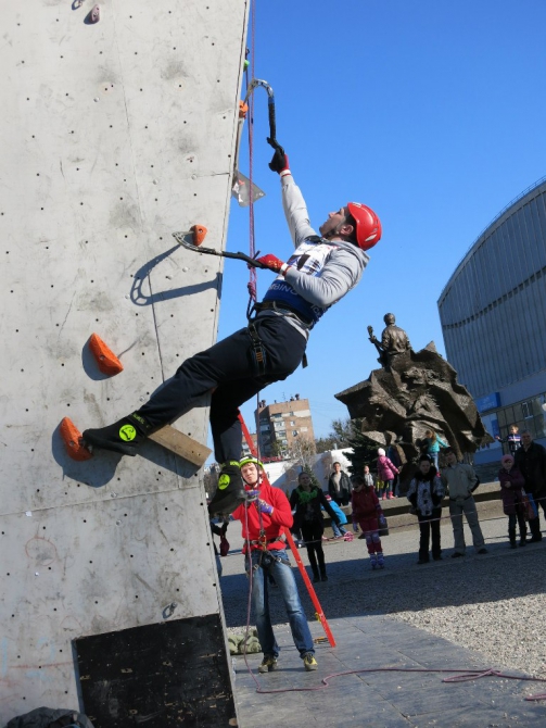 II Чемпионат Украины ФАИС по ледолазанию. Небольшой отчет. (Альпинизм, ledolaz.com, krukonogi.com)
